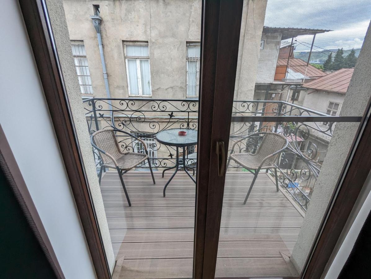 Family Guest House Tiflis Exterior foto